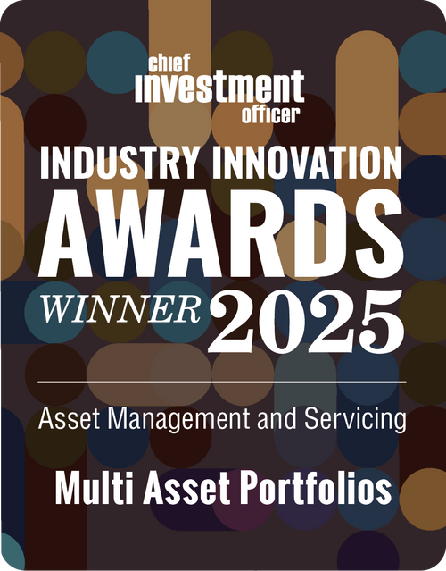Logo: 2025 CHIEF INVESTMENT OFFICER Asset Management & Servicing: Multi Asset Portfolios Desk Plaque